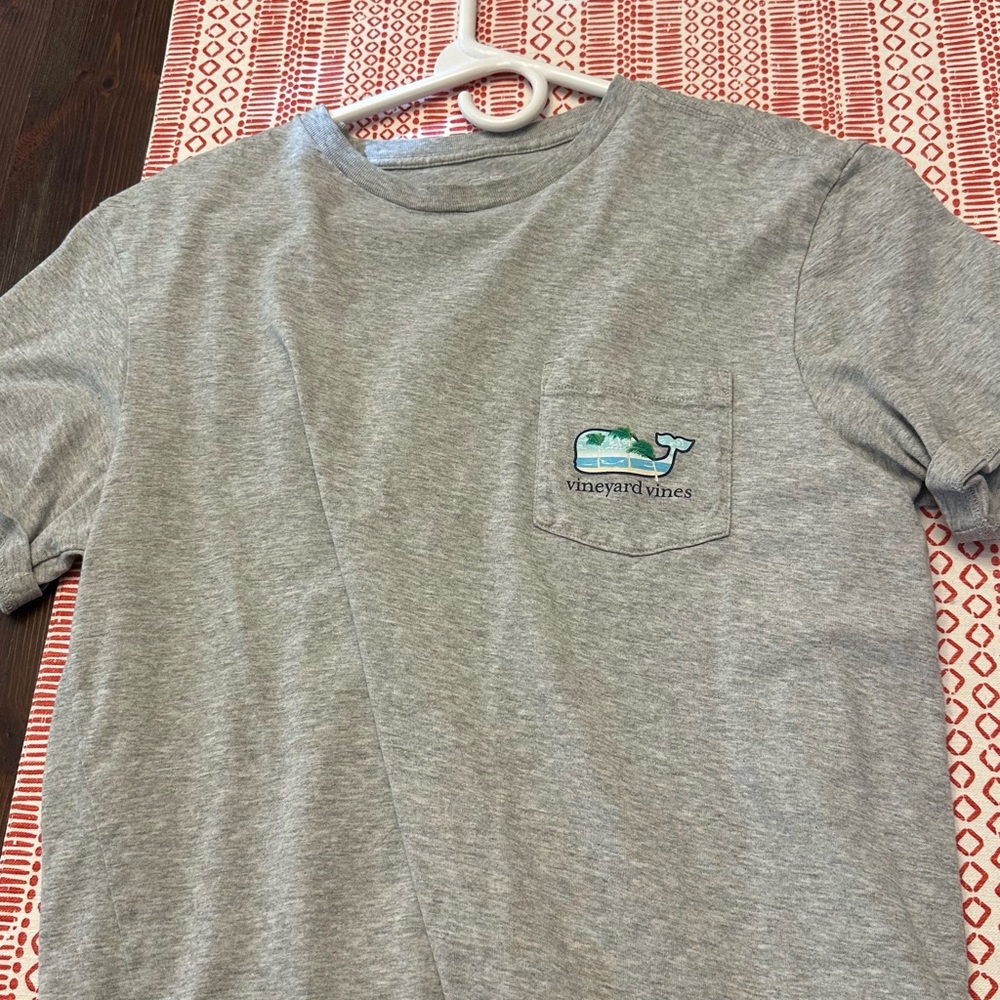 Vineyard Vines Tee